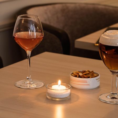 Queens Boutique Hotel Paris Bagian luar foto