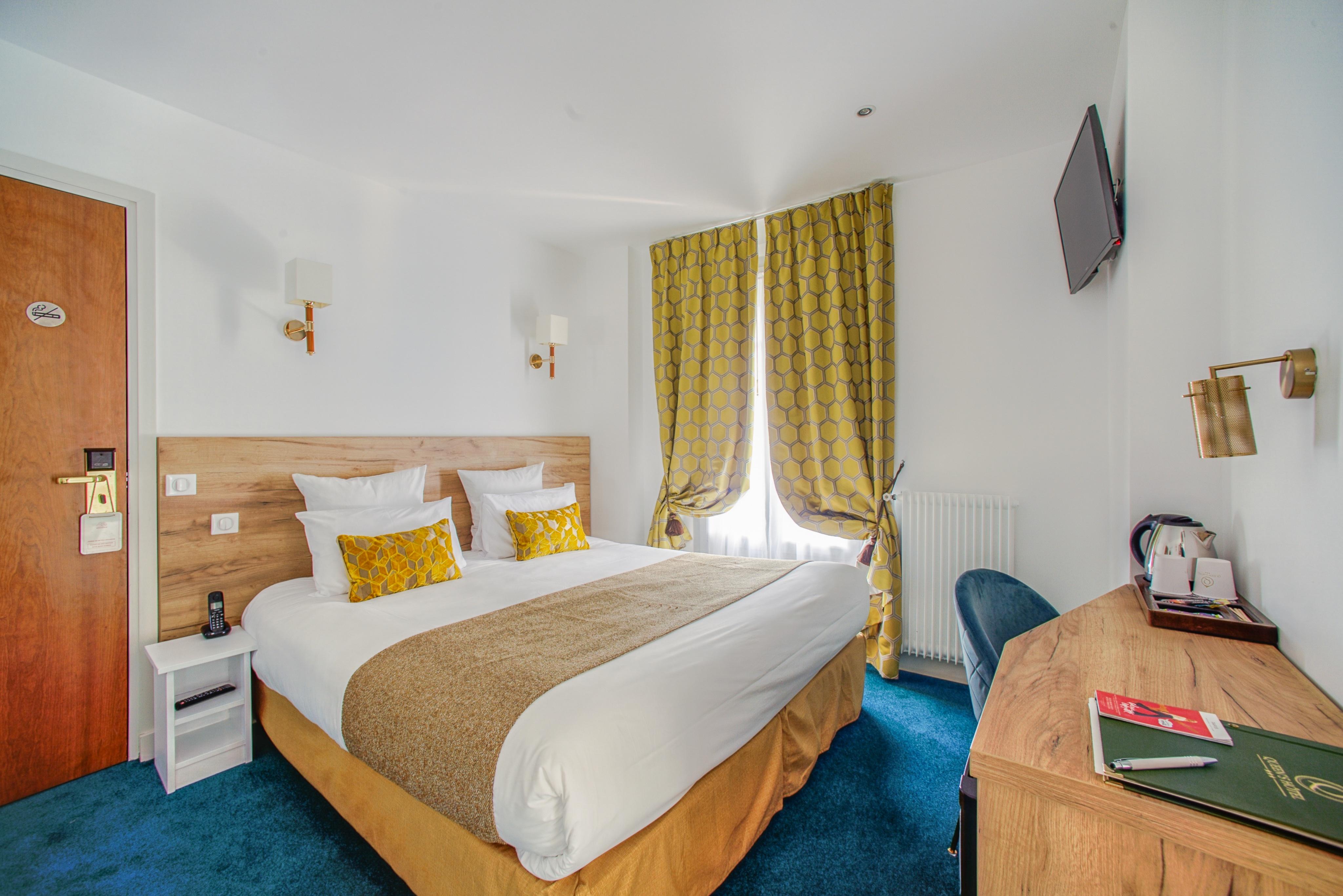 Queens Boutique Hotel Paris Bagian luar foto